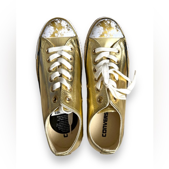 Converse OX metallic gold women’s 8.5 LE - Picture 2 of 6